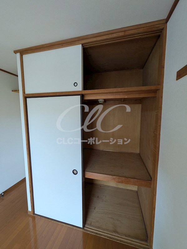 都築ビル 収納