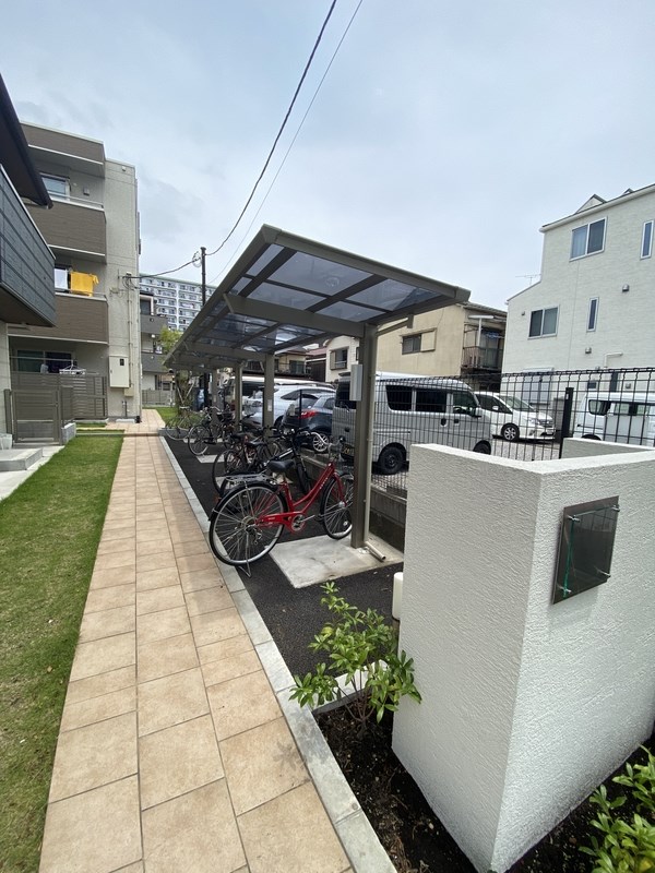 BELL　HOUSE エントランス