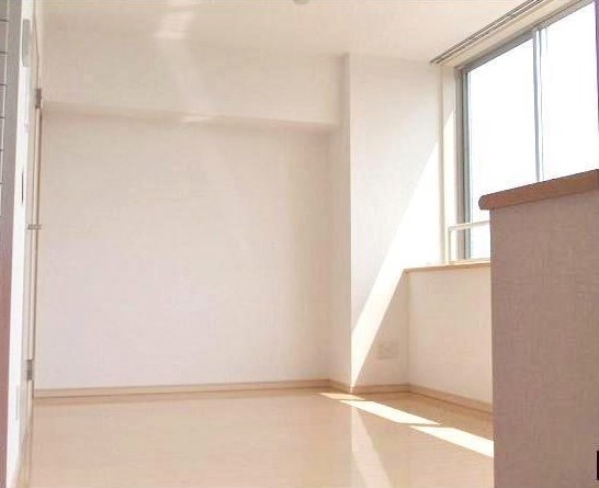 アイフォート千住曙町  リビング