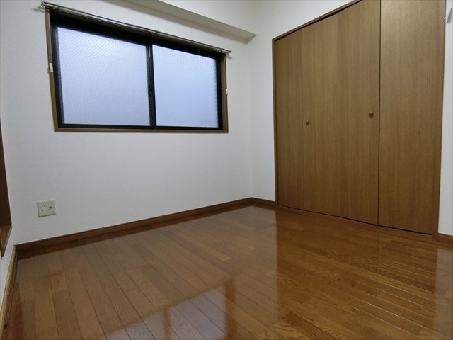 村田ビル ベッドルーム