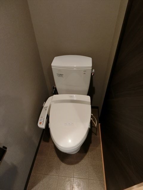 グラントゥルース王子   トイレ