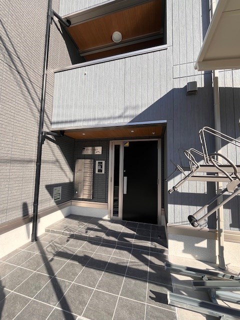 カサベルテ鹿骨 エントランス