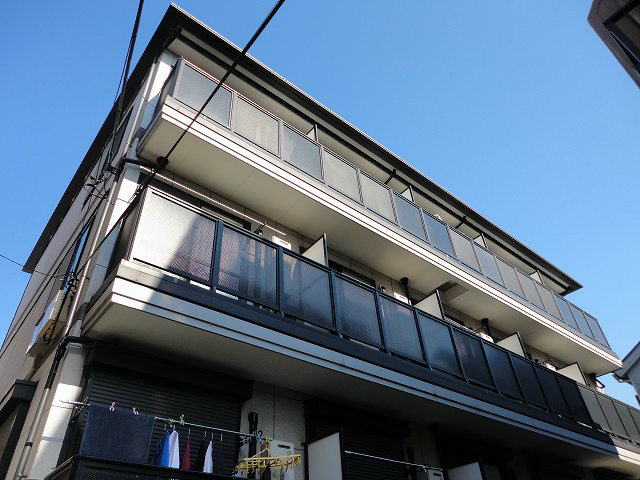 アンビシャス2 エントランス