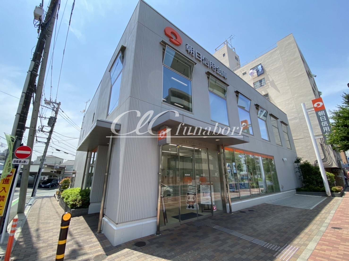 ＣＲＡＳＴＩＮＥ新小岩 銀行