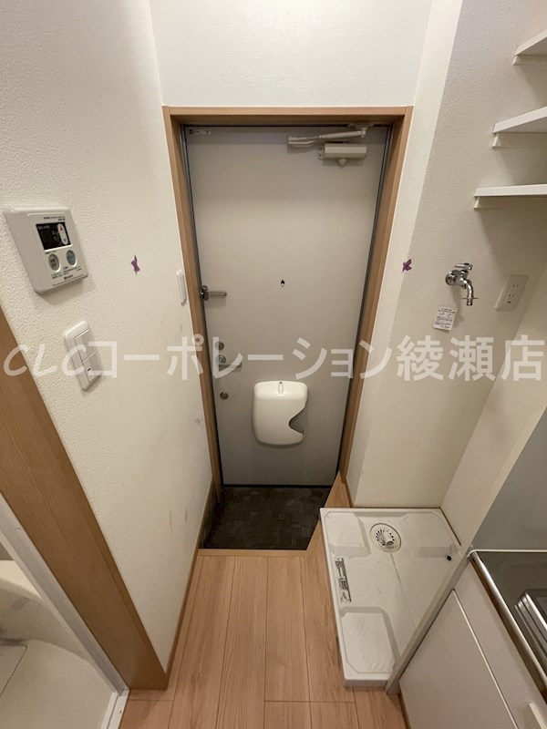 CASA宝町 玄関