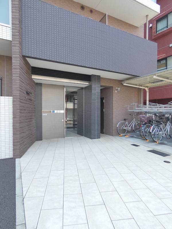 REX エントランス
