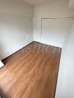 ヴィレッジワン太平 ベッドルーム