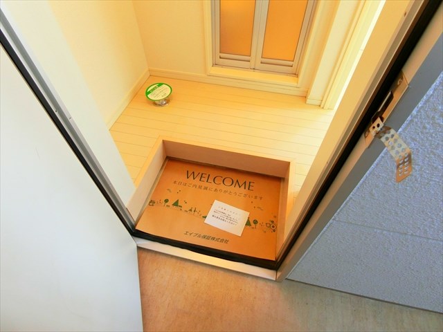 サニーコート町屋 玄関