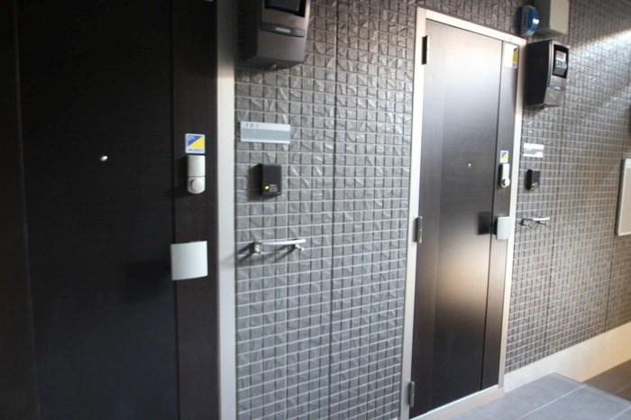 Ｄ－ｒｏｏｍ西ヶ原 玄関