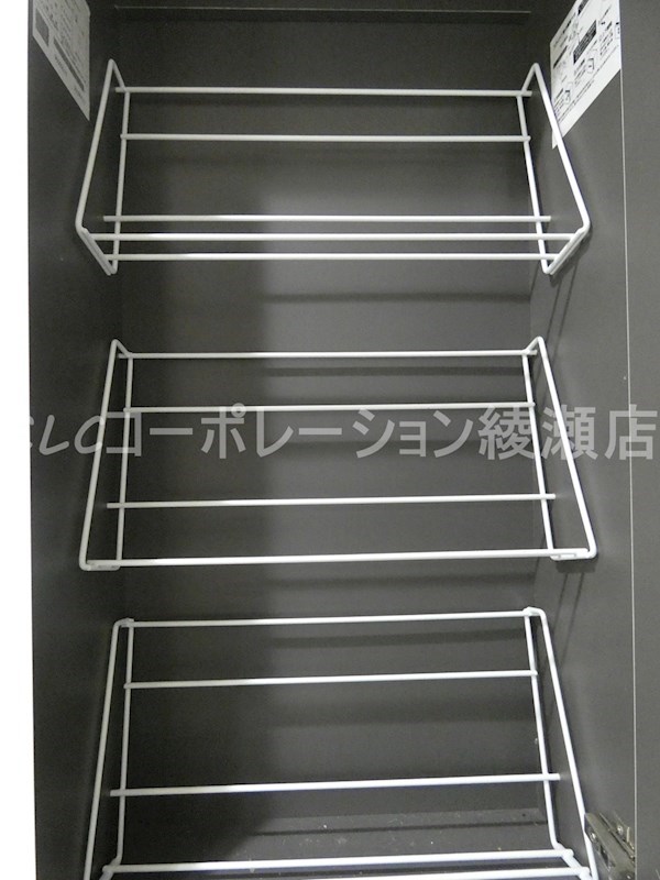 エスカリエ・ルージュ  その他