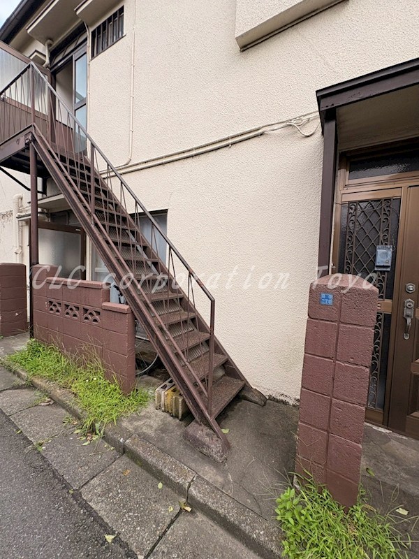片桐荘 エントランス