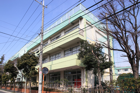 Alivis篠崎 中学校