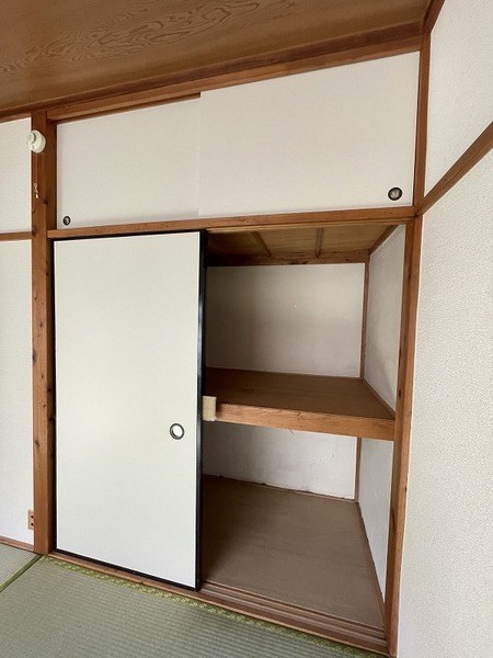 フラット吉田 収納