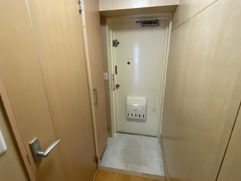 プリンセスハイツ東日暮里 玄関