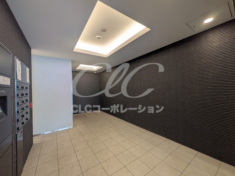 MAISON M K エントランス