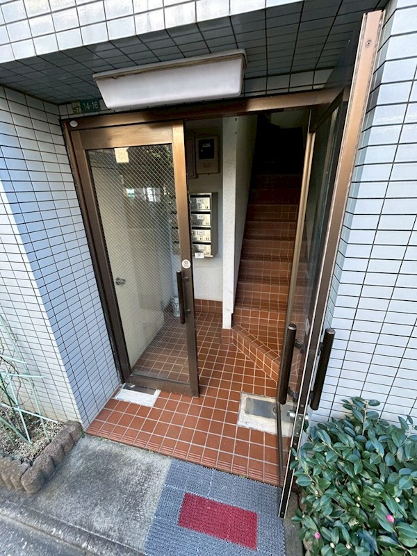 紺屋ビル エントランス