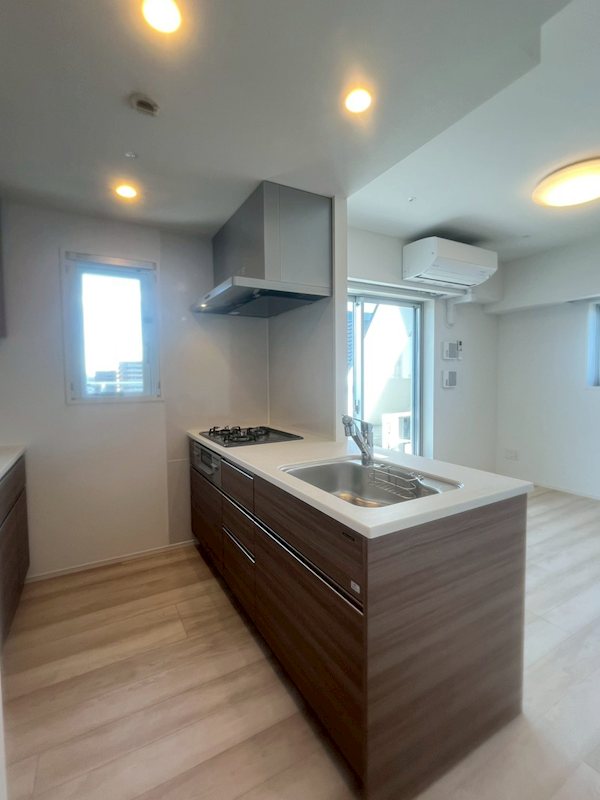 クレストコート北千住レジデンス キッチン