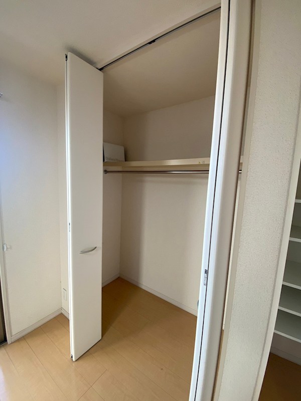 セントクレアA 収納