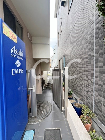 ハイグローブ東十条 エントランス