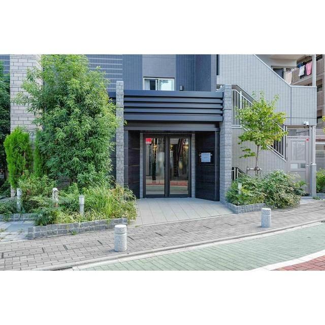 コンフォリア西新井 エントランス
