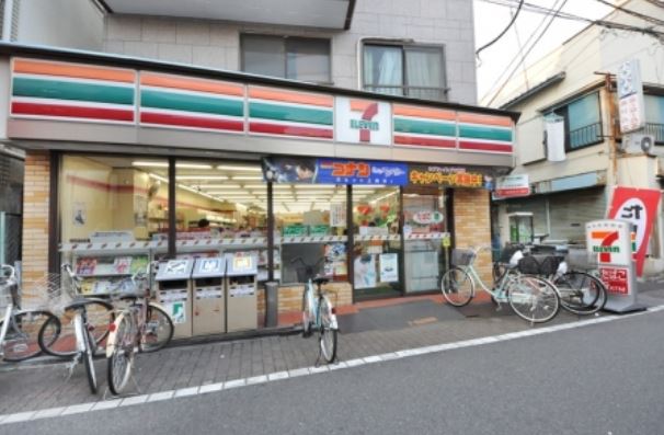 コンフォリア南千住 コンビニ