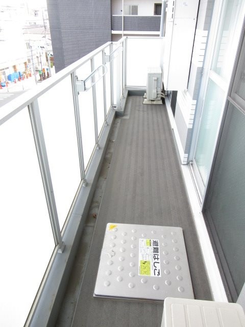 AXAS西新井 ベランダ
