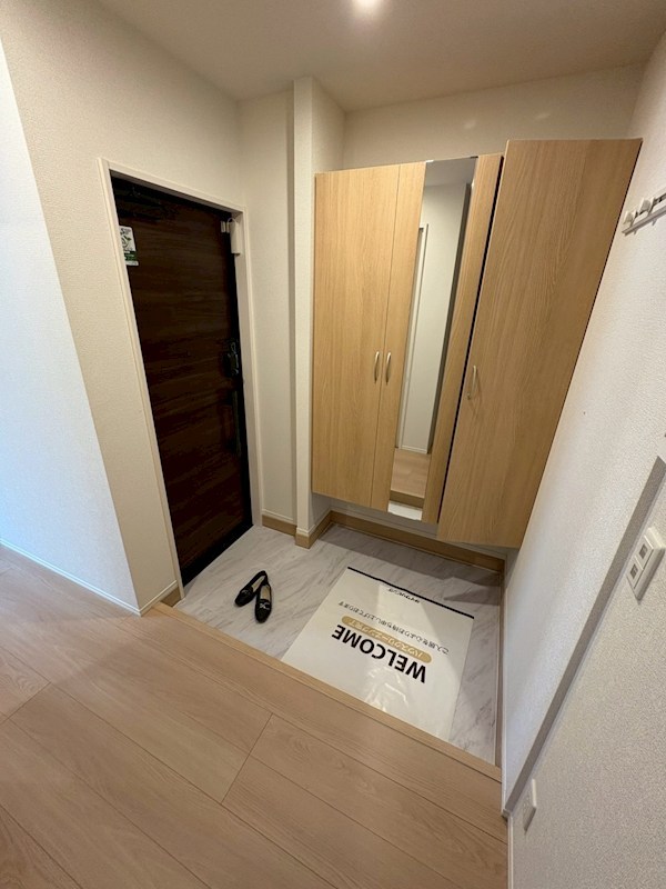 トレフル西新井 玄関