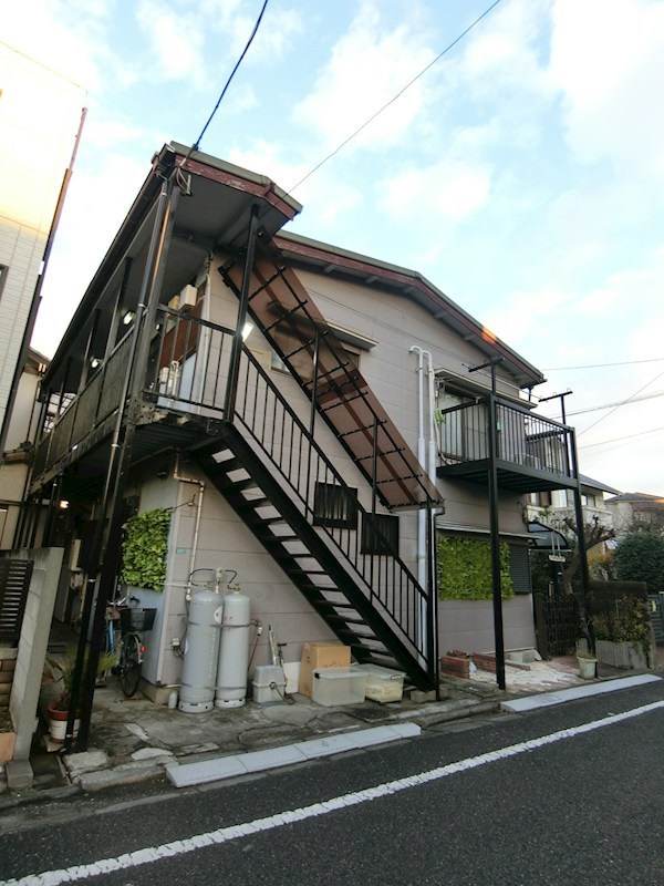 西野荘 エントランス