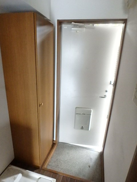 パインヒル東小松川  玄関