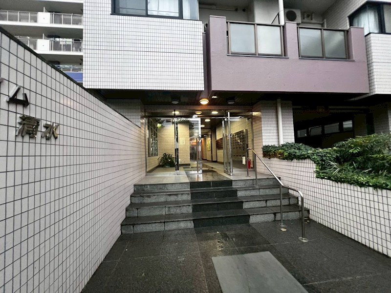 サンハイム清水 エントランス