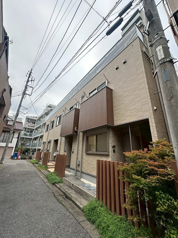ステラ仲町 エントランス