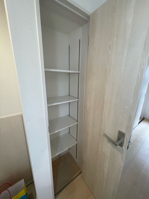 Kasta その他