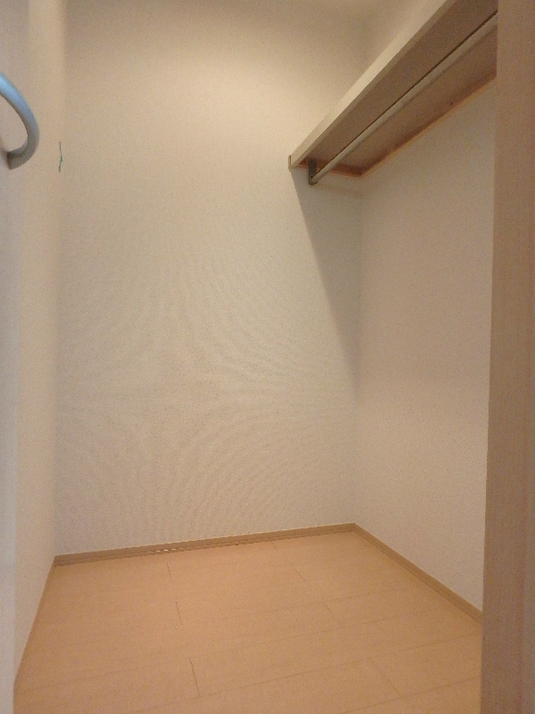 グランドソレーユ   収納