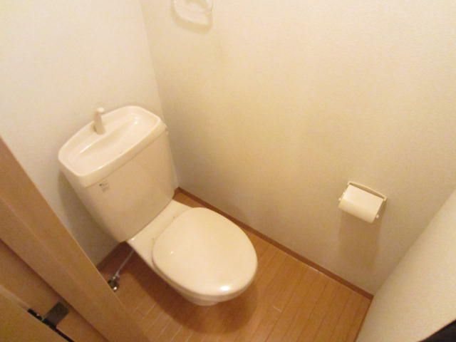 ベルコンフォート   トイレ