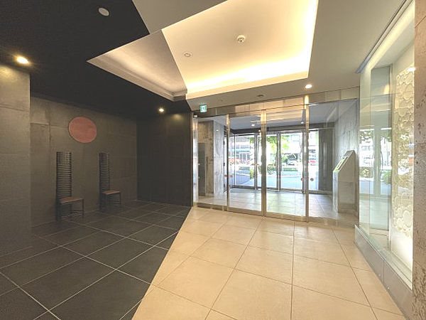 SKYCOURT D-iberte ASAKUSA ロビー
