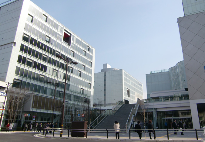 コントレールセンジュベース 大学・短大