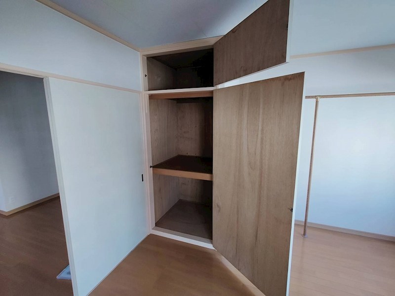 谷口ビル  収納