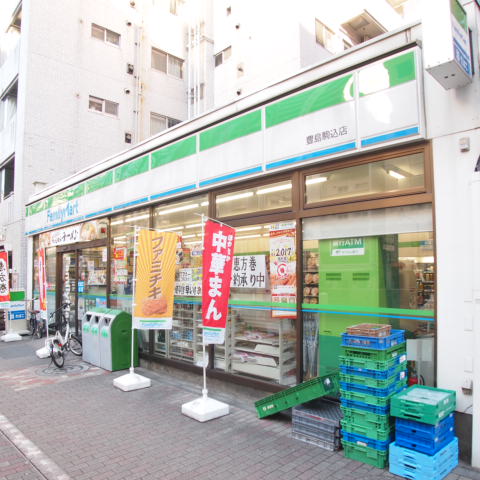 谷口ビル  コンビニ