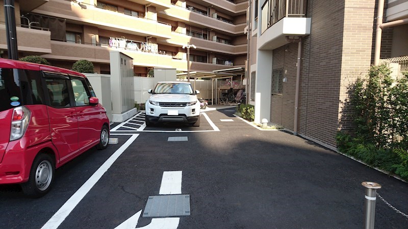 グローベルタワー梅島 駐車場