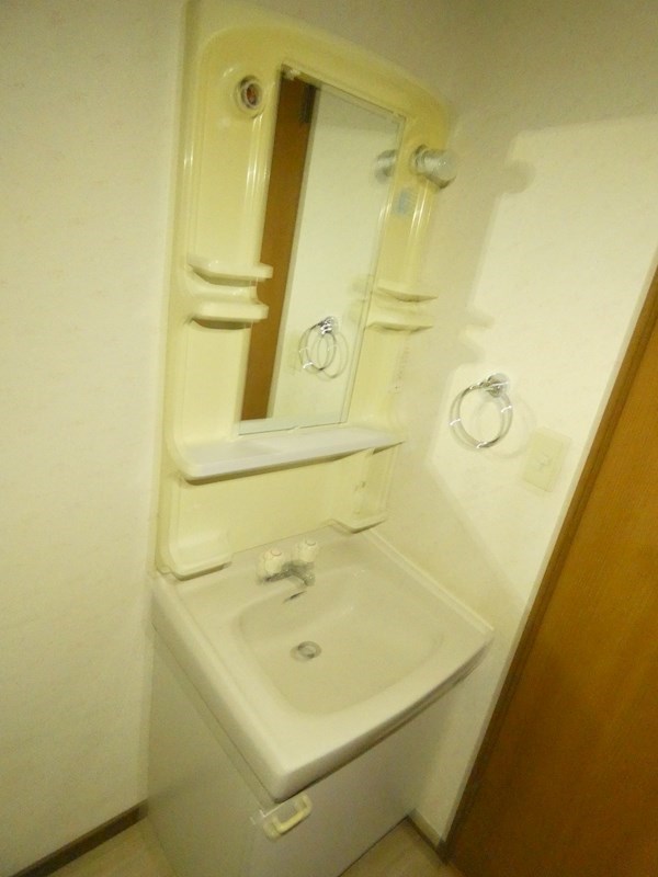 大常ビル 洗面所