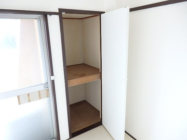 みはるハイツ 収納