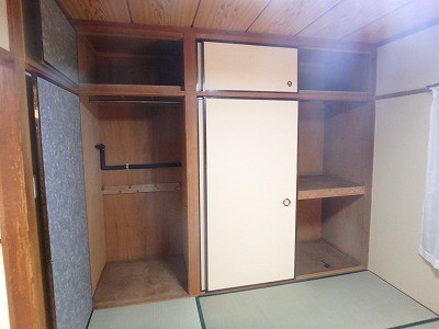 八重マンション 収納