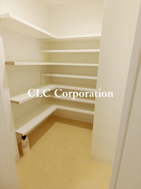 ロイヤルパークスタワー南千住 収納