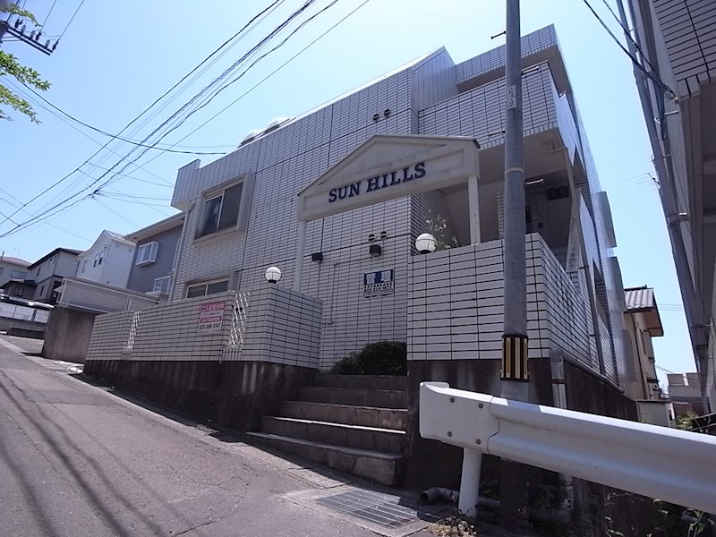 サンヒルズ旭ヶ丘 外観