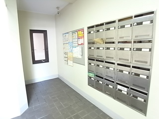 メゾンドール大町 エントランス