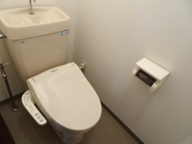 メゾンドール大町 トイレ