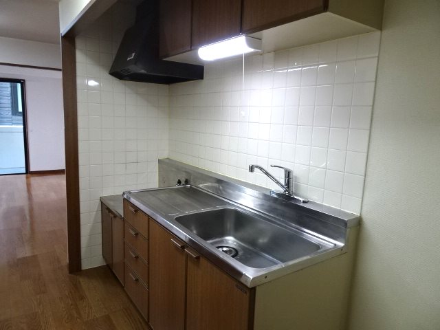 メゾンドール大町 キッチン