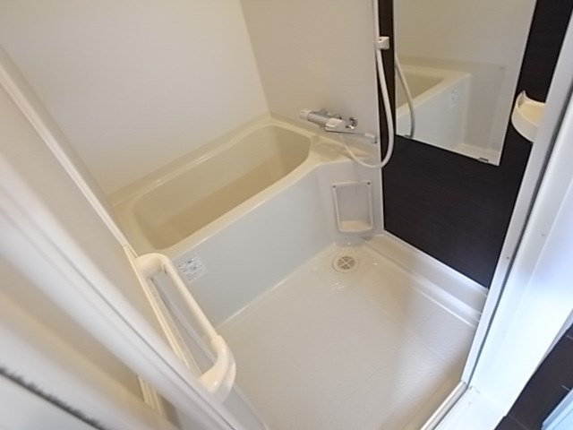 サンポート・６ 風呂画像