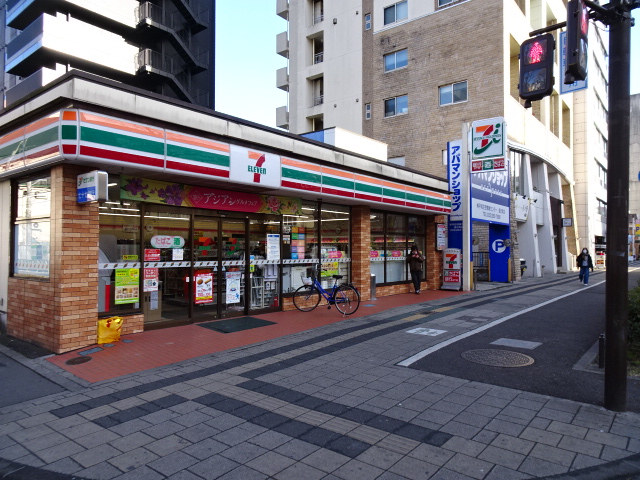 サンライズ立町 コンビニ