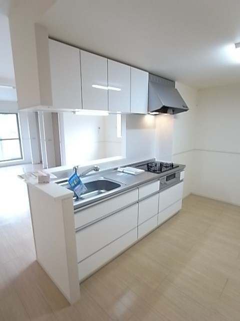 ルミエール　エイトク一番町 キッチン